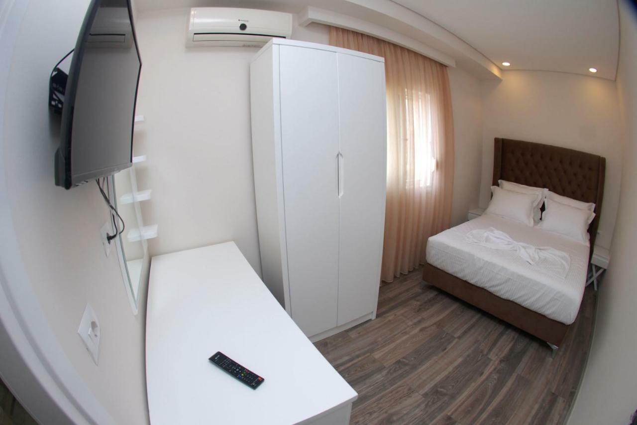Hotel Ramo Saranda 외부 사진