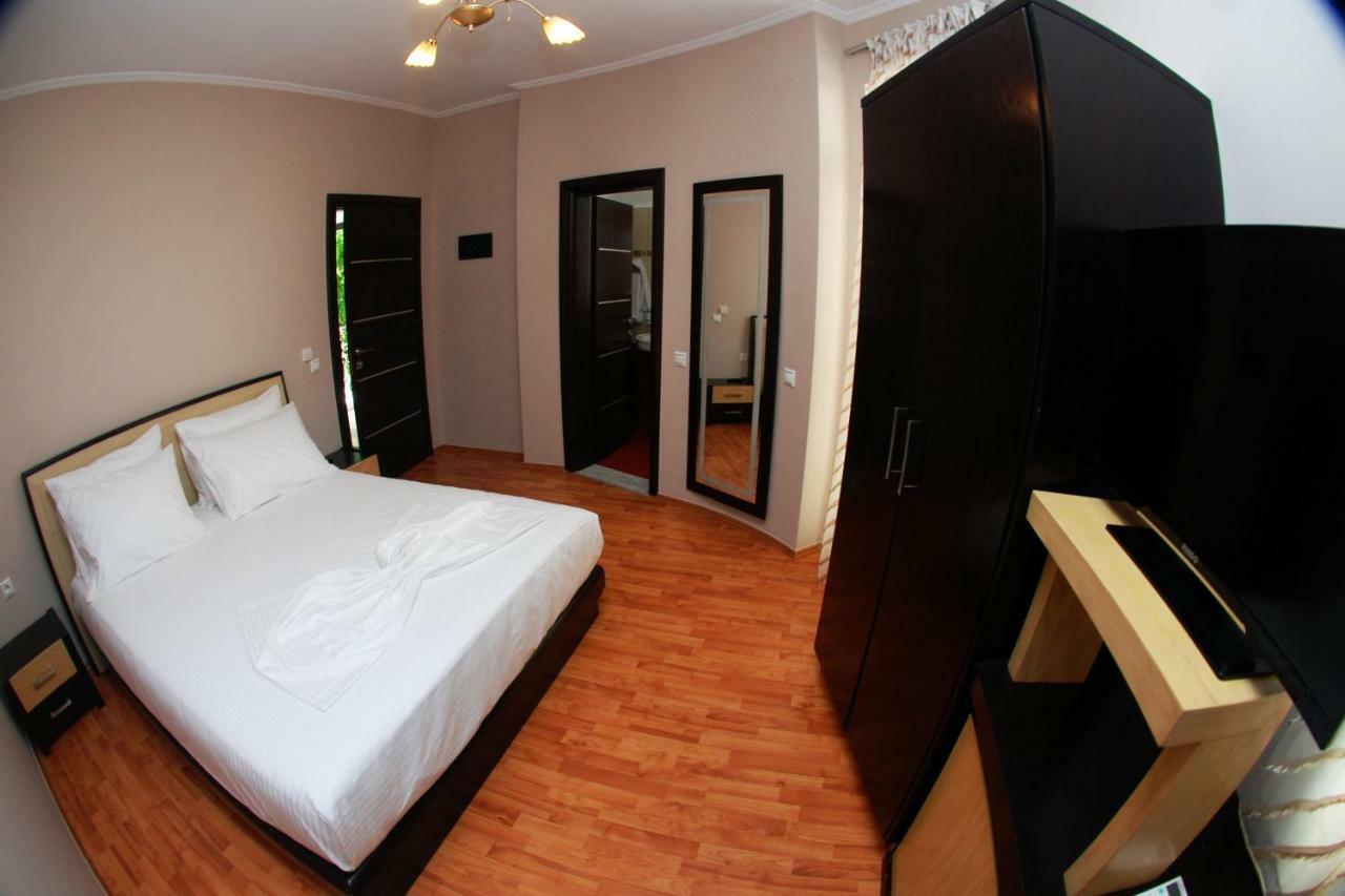 Hotel Ramo Saranda 외부 사진