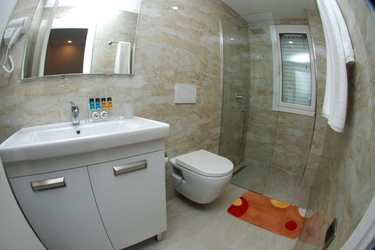 Hotel Ramo Saranda 외부 사진